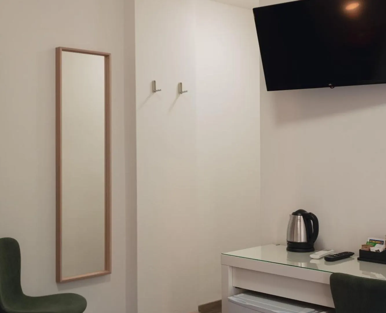 Guest house Vikos Lodge Bologna Italy